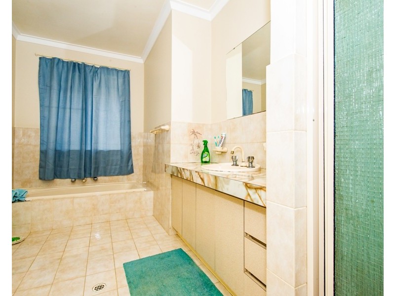 220B Carrington Street, Hilton WA 6163