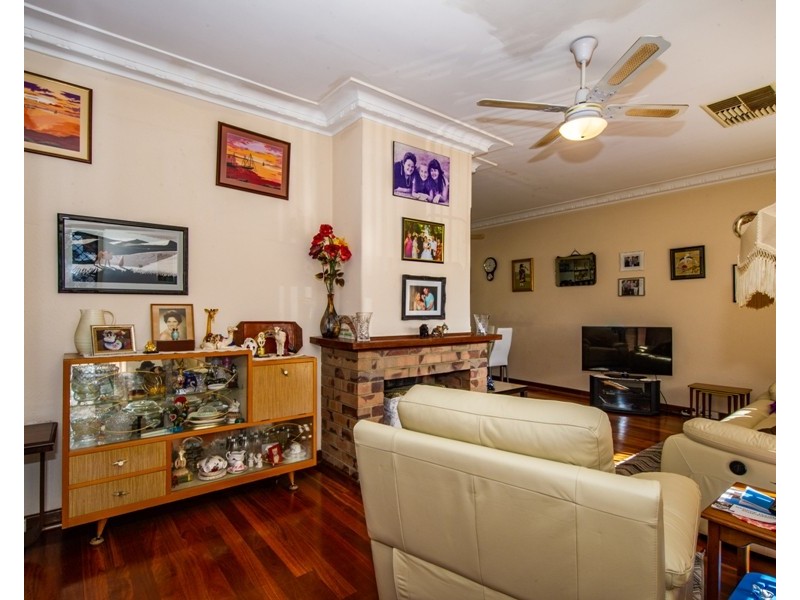 41 Forrest Road, Hamilton Hill WA 6163