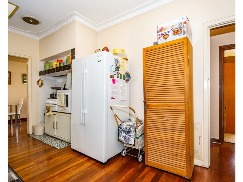 41 Forrest Road, Hamilton Hill WA 6163