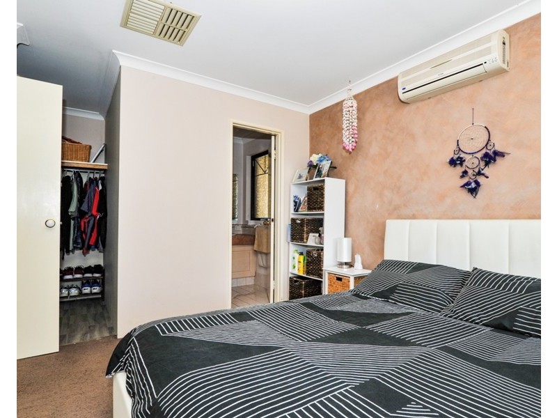 46 Veneta Circuit, Atwell WA 6164
