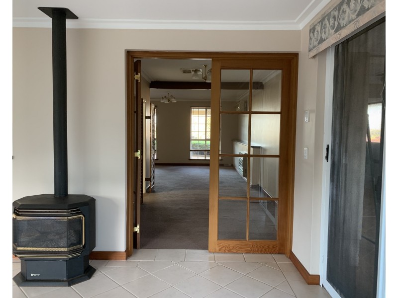 5 Ellement Parade, Coogee WA 6166