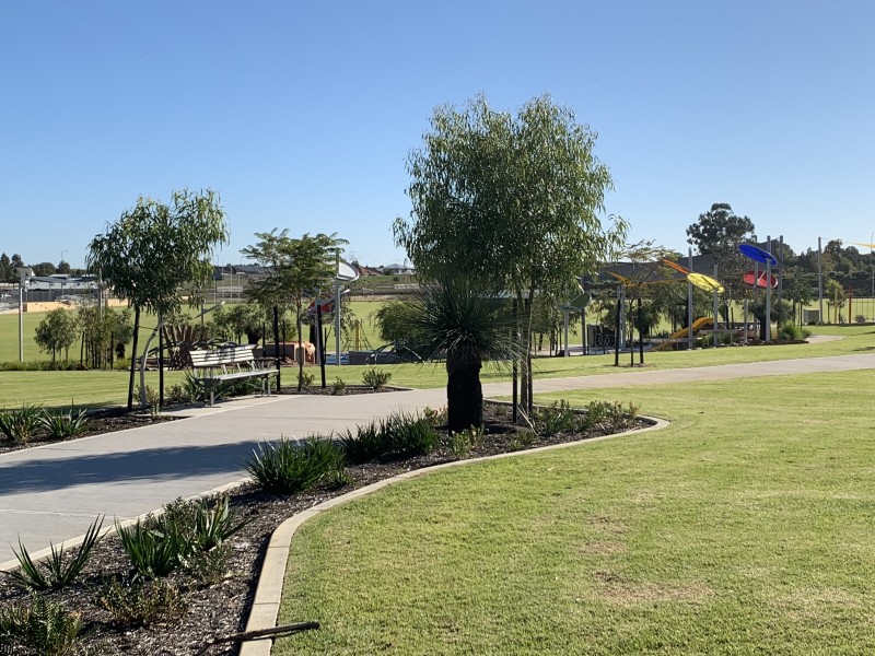 10 Tiliqua Crescent, Wandi WA 6167