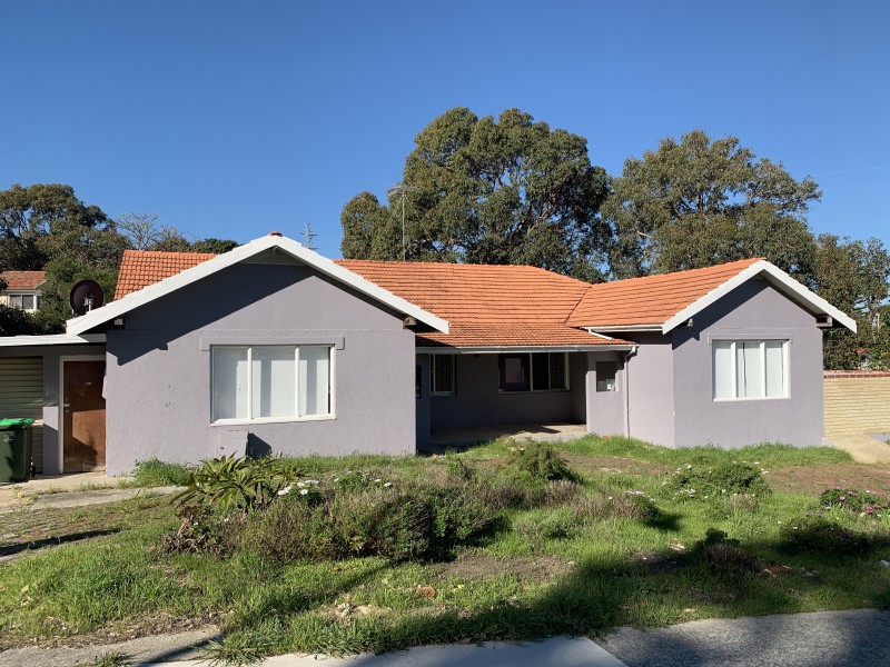 36 Redmond Road, Hamilton Hill WA 6163