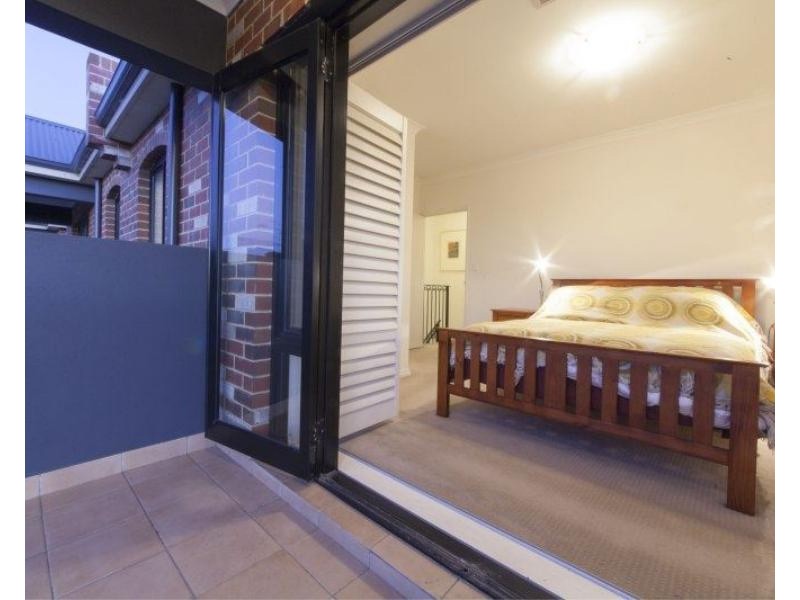 3/9 Healy Road, Hamilton Hill WA 6163