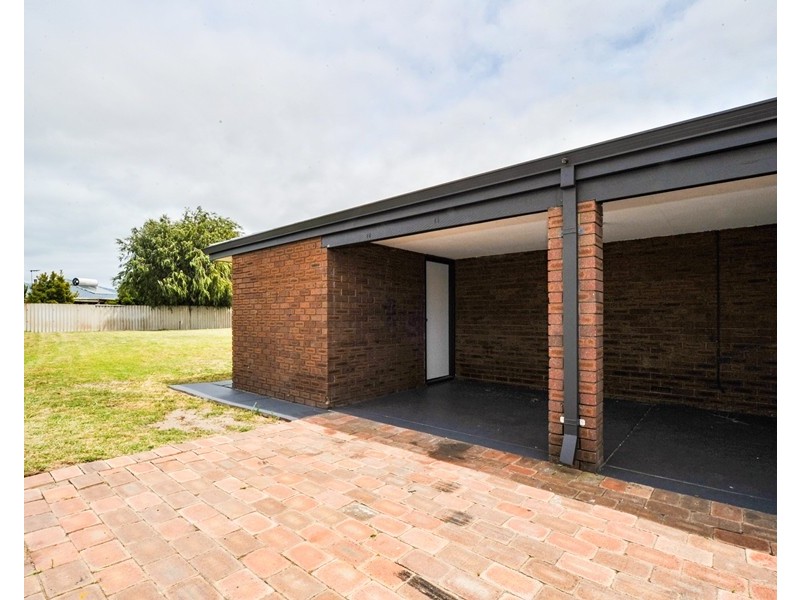 20 Breaden Drive, Cooloongup WA 6168