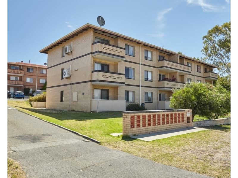 17/41 Davilak Avenue, Hamilton Hill WA 6163