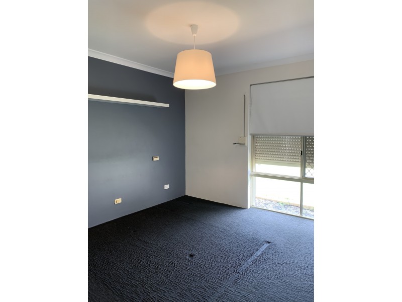 16 Goshawk Place, Huntingdale WA 6110