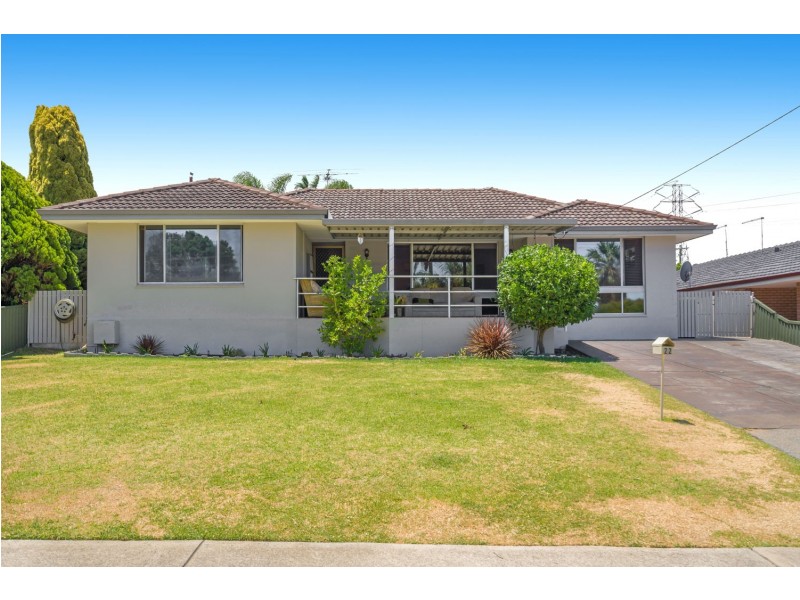 22 Pilgrim Way, Hamilton Hill WA 6163