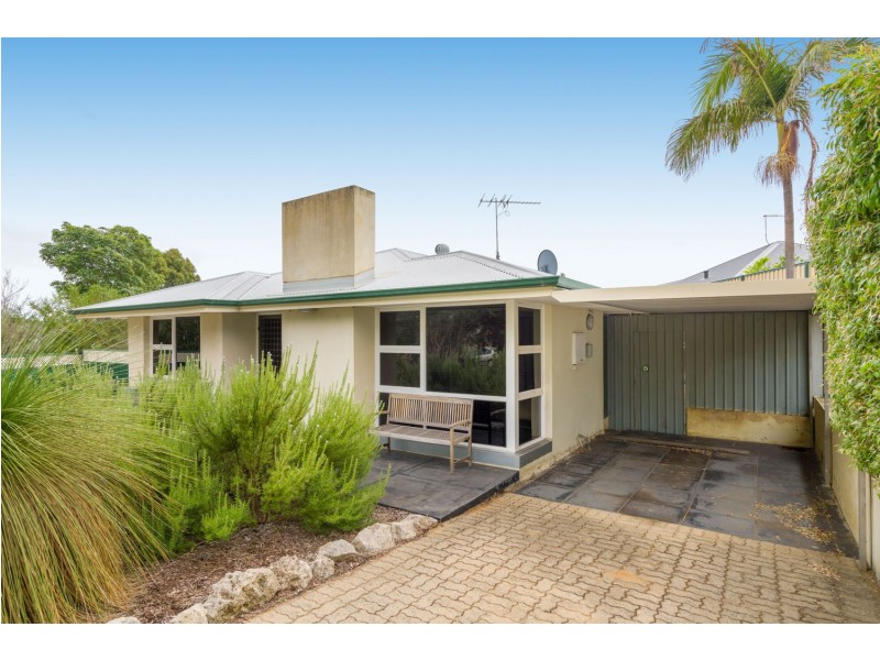 6 Morton Road, Hamilton Hill WA 6163