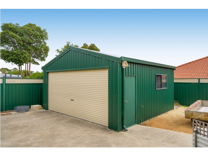 6 Morton Road, Hamilton Hill WA 6163