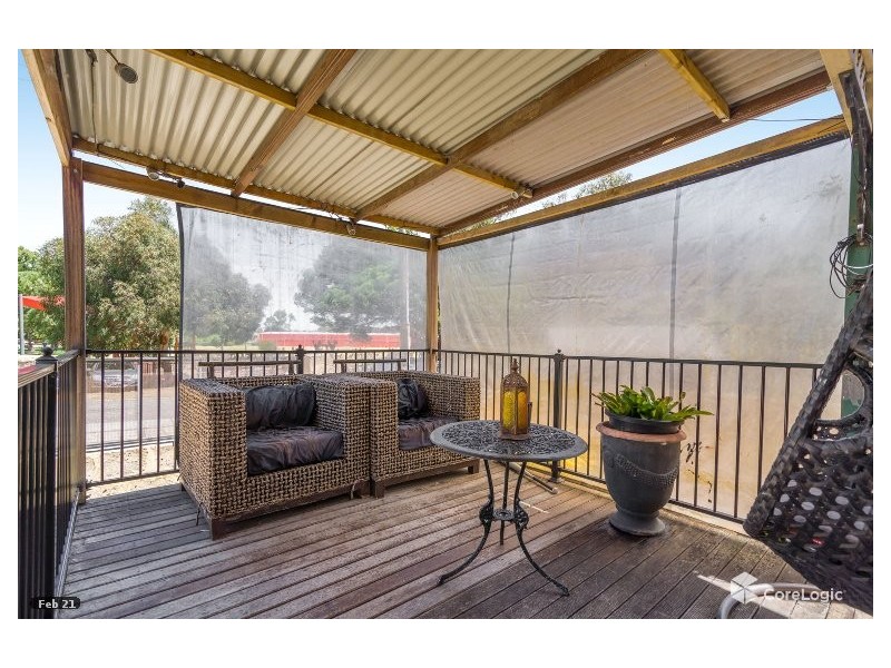 16 Ommanney Street, Hamilton Hill WA 6163