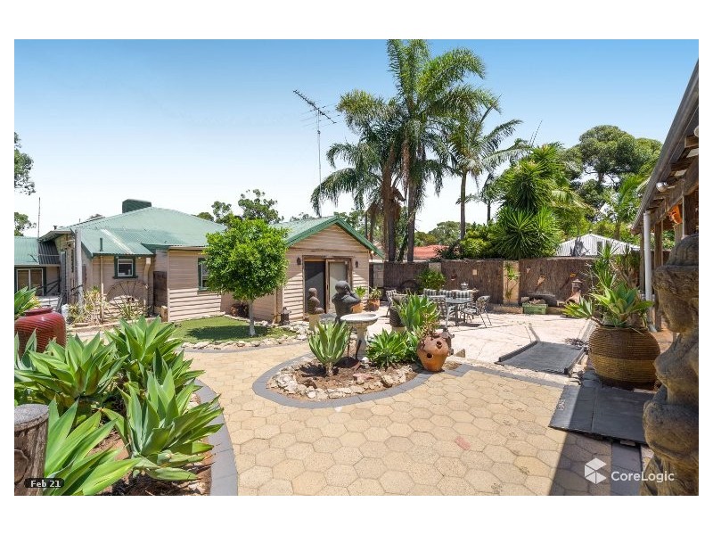 16 Ommanney Street, Hamilton Hill WA 6163