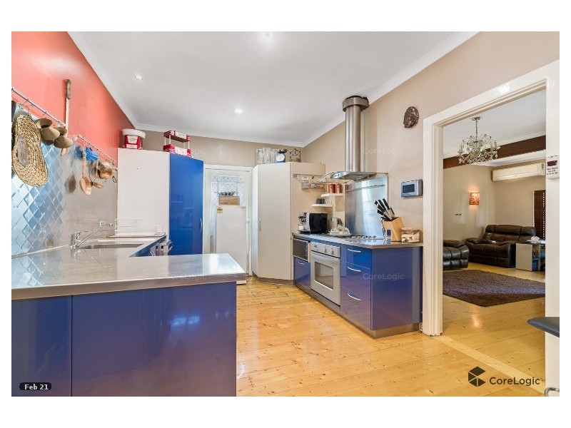 16 Ommanney Street, Hamilton Hill WA 6163