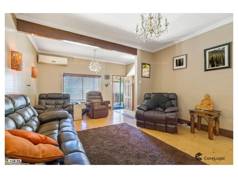 16 Ommanney Street, Hamilton Hill WA 6163