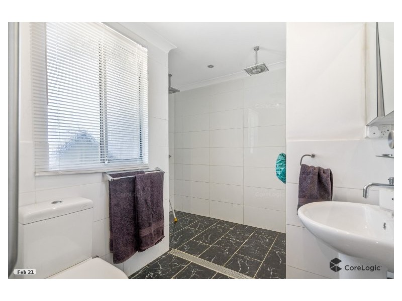 16 Ommanney Street, Hamilton Hill WA 6163