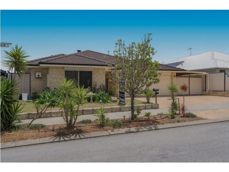 21 Still Meadow Turn, Meadow Springs WA 6210