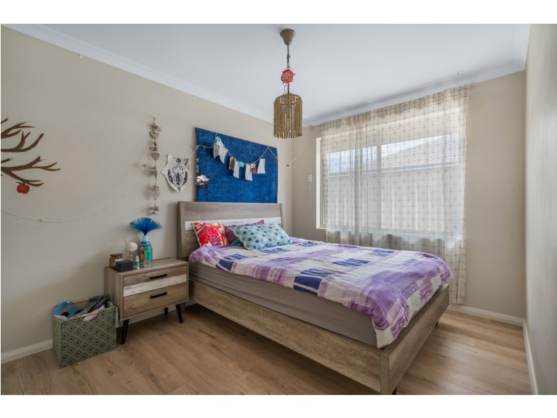 21 Still Meadow Turn, Meadow Springs WA 6210