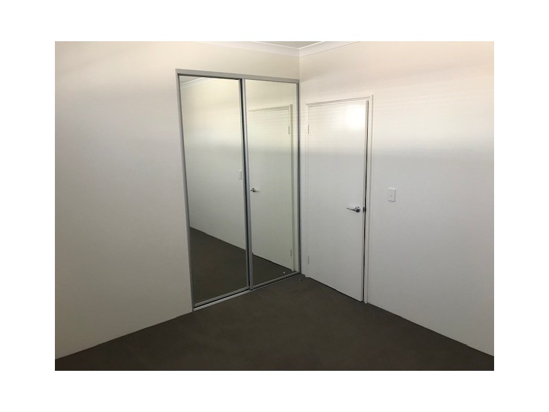 6/15 Justice Link, Atwell WA 6164