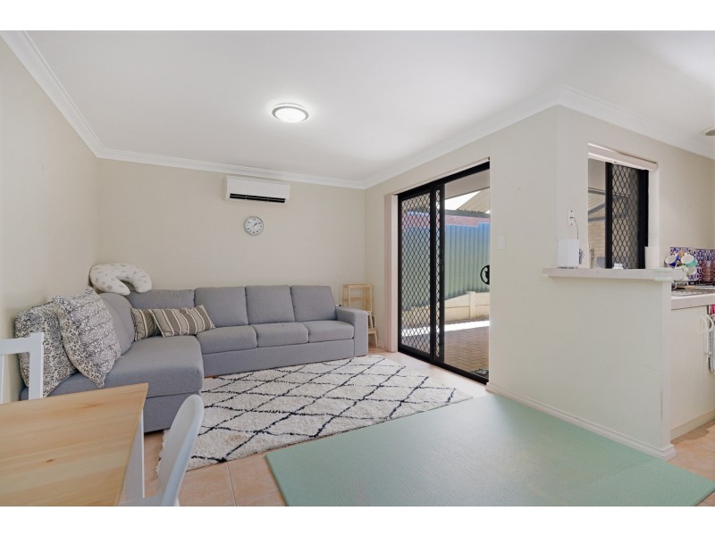 2/23 Glendower Way, Spearwood WA 6163