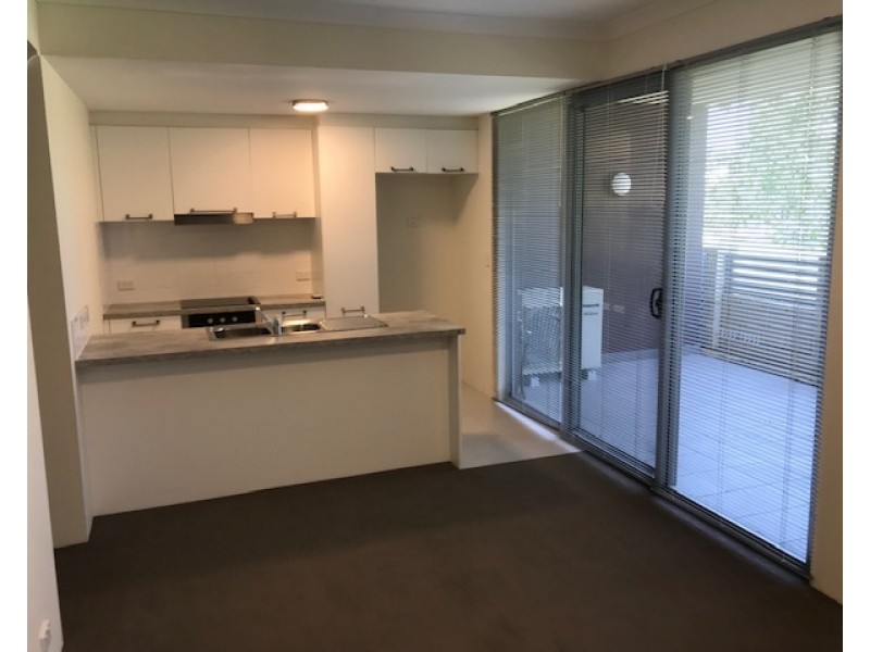 6/15 Justice Link, Atwell WA 6164