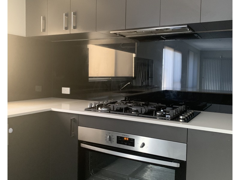 86 Irvine Parade, Hammond Park WA 6164