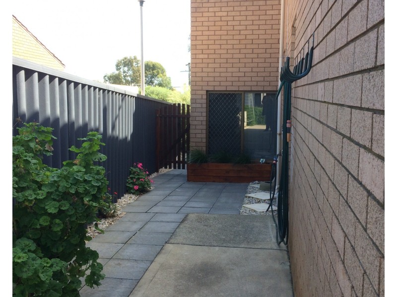 20 Bickford Place, Hamilton Hill WA 6163