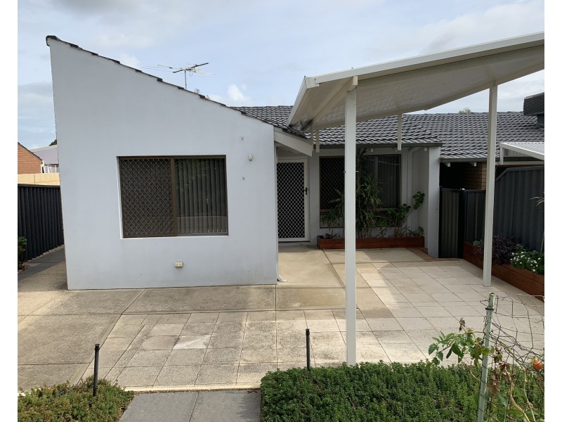 20 Bickford Place, Hamilton Hill WA 6163