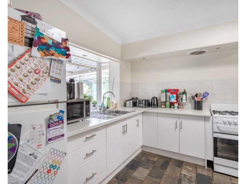 26 Rae Road, Safety Bay WA 6169