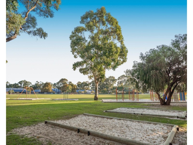 26 Rae Road, Safety Bay WA 6169