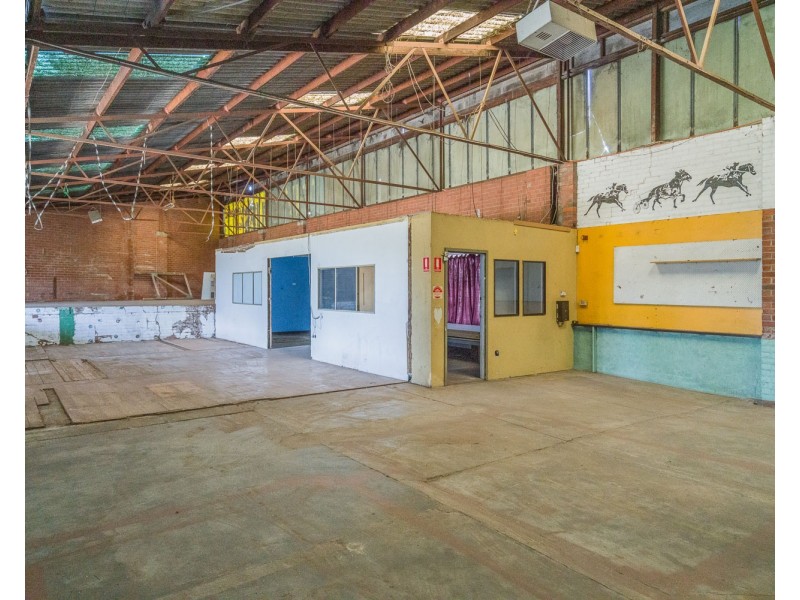 4 Rockingham Road, Hamilton Hill WA 6163