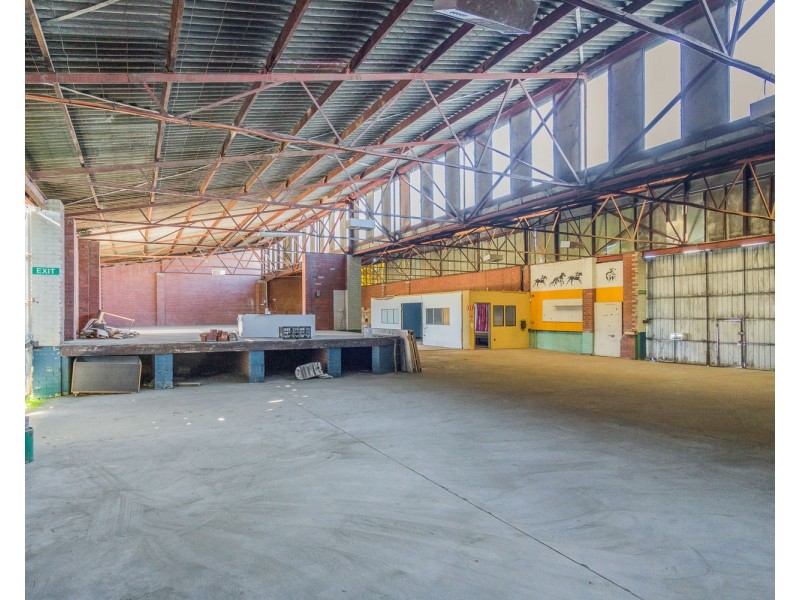 4 Rockingham Road, Hamilton Hill WA 6163