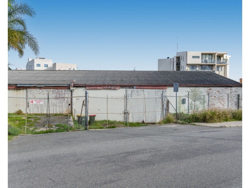 4 Rockingham Road, Hamilton Hill WA 6163