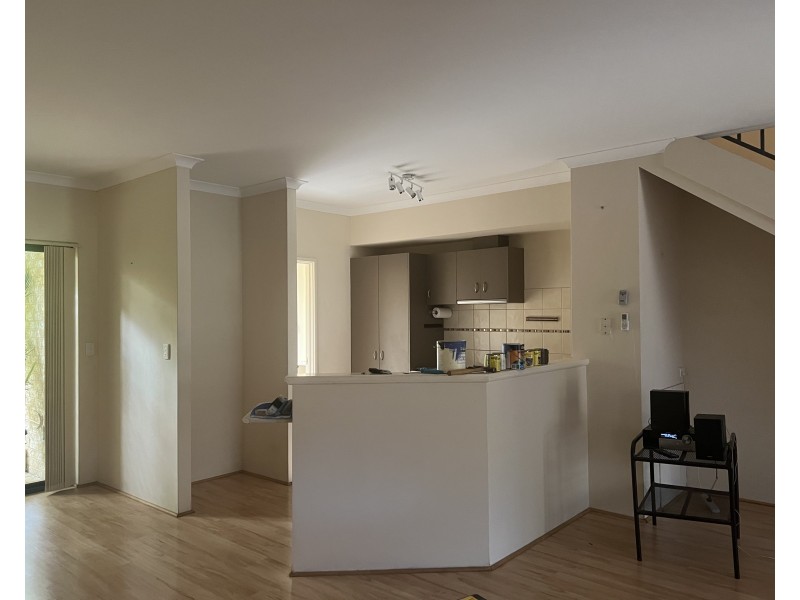 6 Gray Court, Hamilton Hill WA 6163