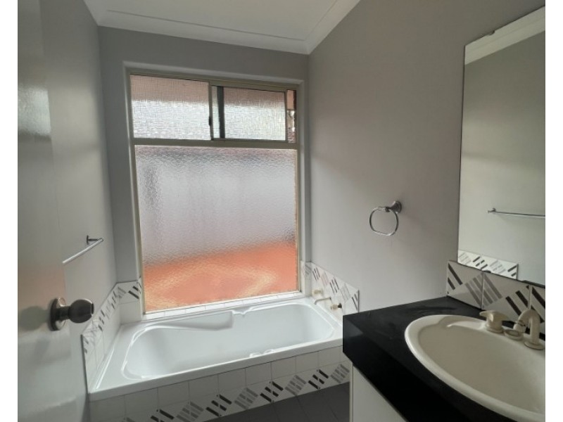 19 Monterey Crescent, Warnbro WA 6169