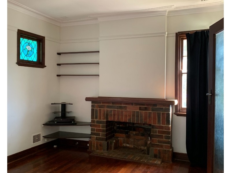 108 Cleopatra Street, Palmyra WA 6157