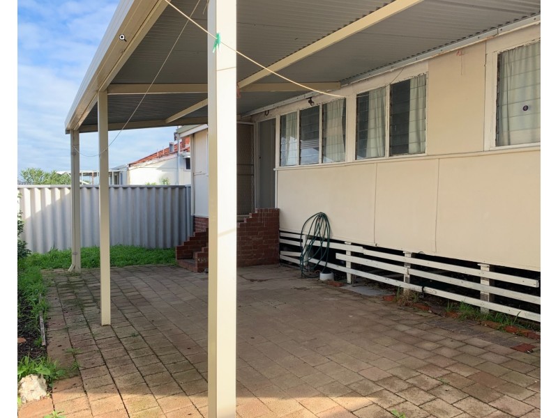 108 Cleopatra Street, Palmyra WA 6157