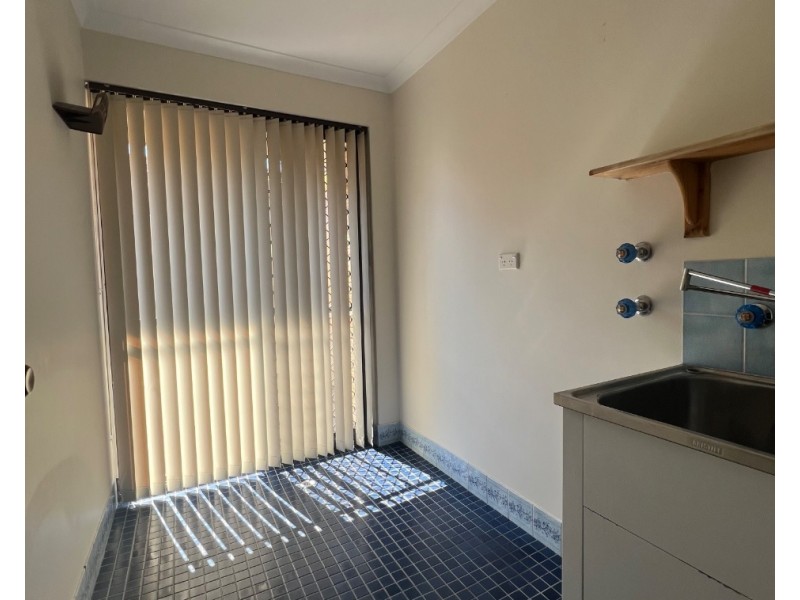 84 Barrington Street, Spearwood WA 6163