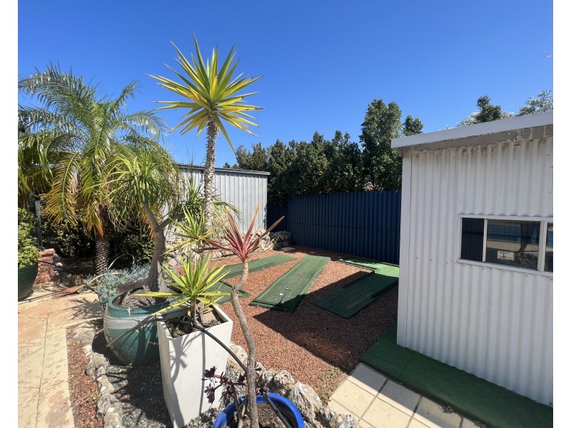 84 Barrington Street, Spearwood WA 6163