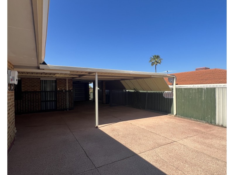 84 Barrington Street, Spearwood WA 6163