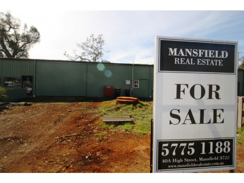 2/269 Deadhorse Lane, Mansfield VIC 3722