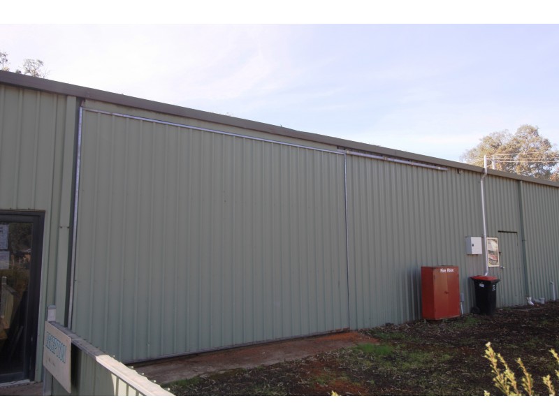 2/269 Deadhorse Lane, Mansfield VIC 3722