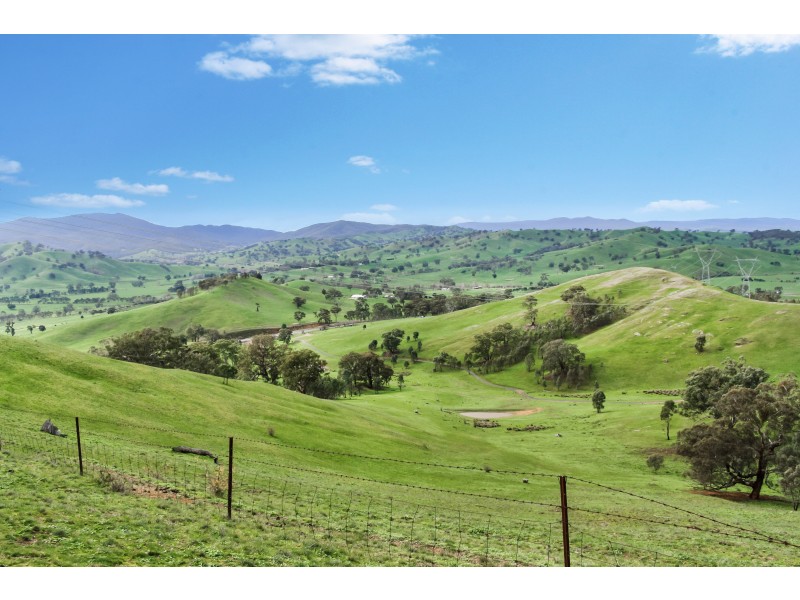 1942 Maroondah Hwy, Bonnie Doon VIC 3720