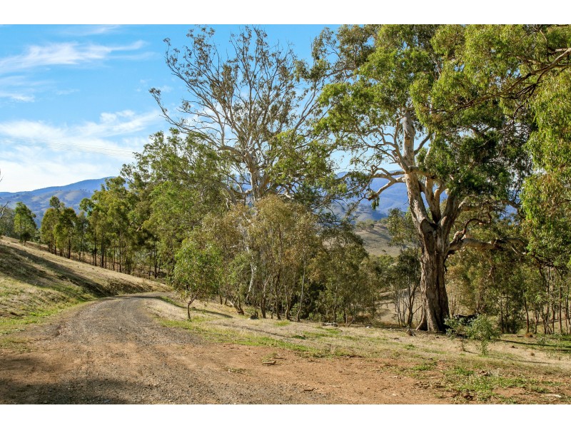 1942 Maroondah Hwy, Bonnie Doon VIC 3720