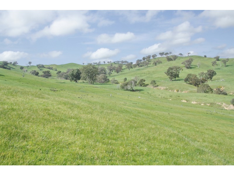 18 Nix Lane, Bonnie Doon VIC 3720