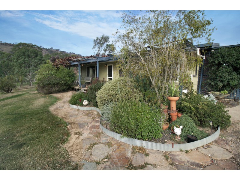 25 Merinda Way, Mansfield VIC 3722