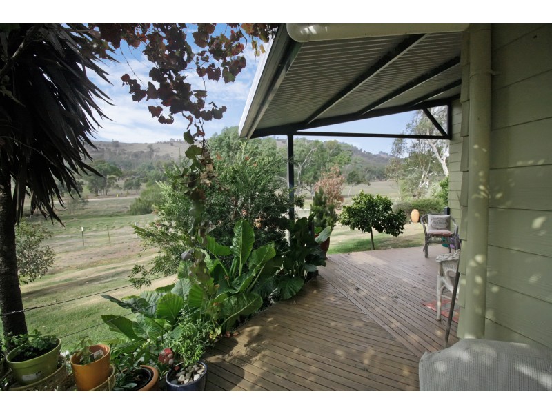 25 Merinda Way, Mansfield VIC 3722