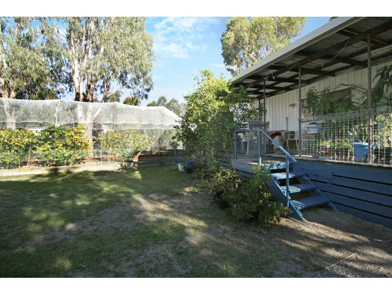 2 Young Street, Bonnie Doon VIC 3720