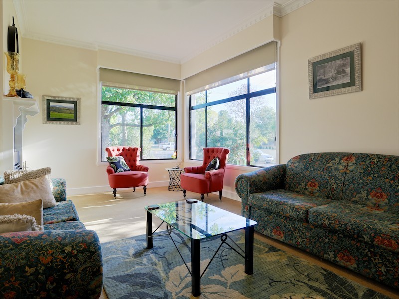 10-12 Adams Street, Mansfield VIC 3722