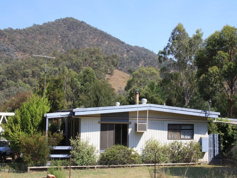 22 Village Way, Macs Cove VIC 3723