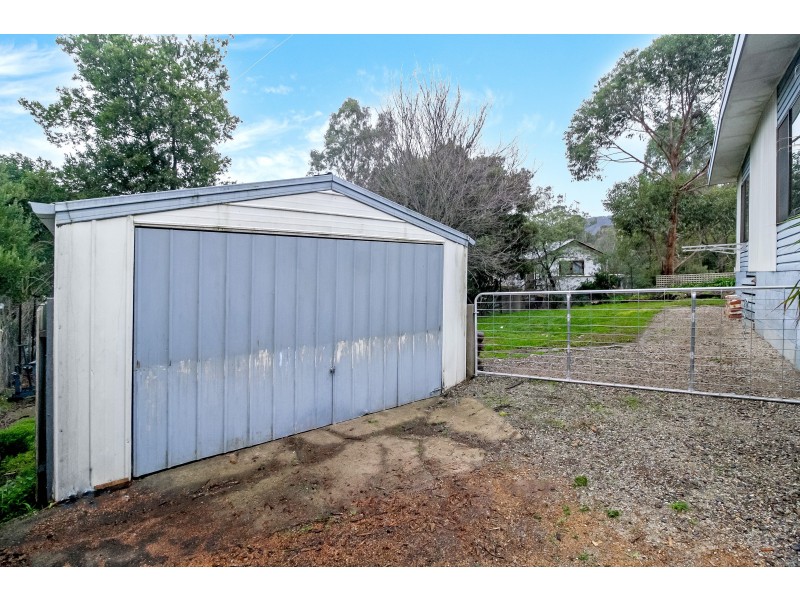 22 Village Way, Macs Cove VIC 3723